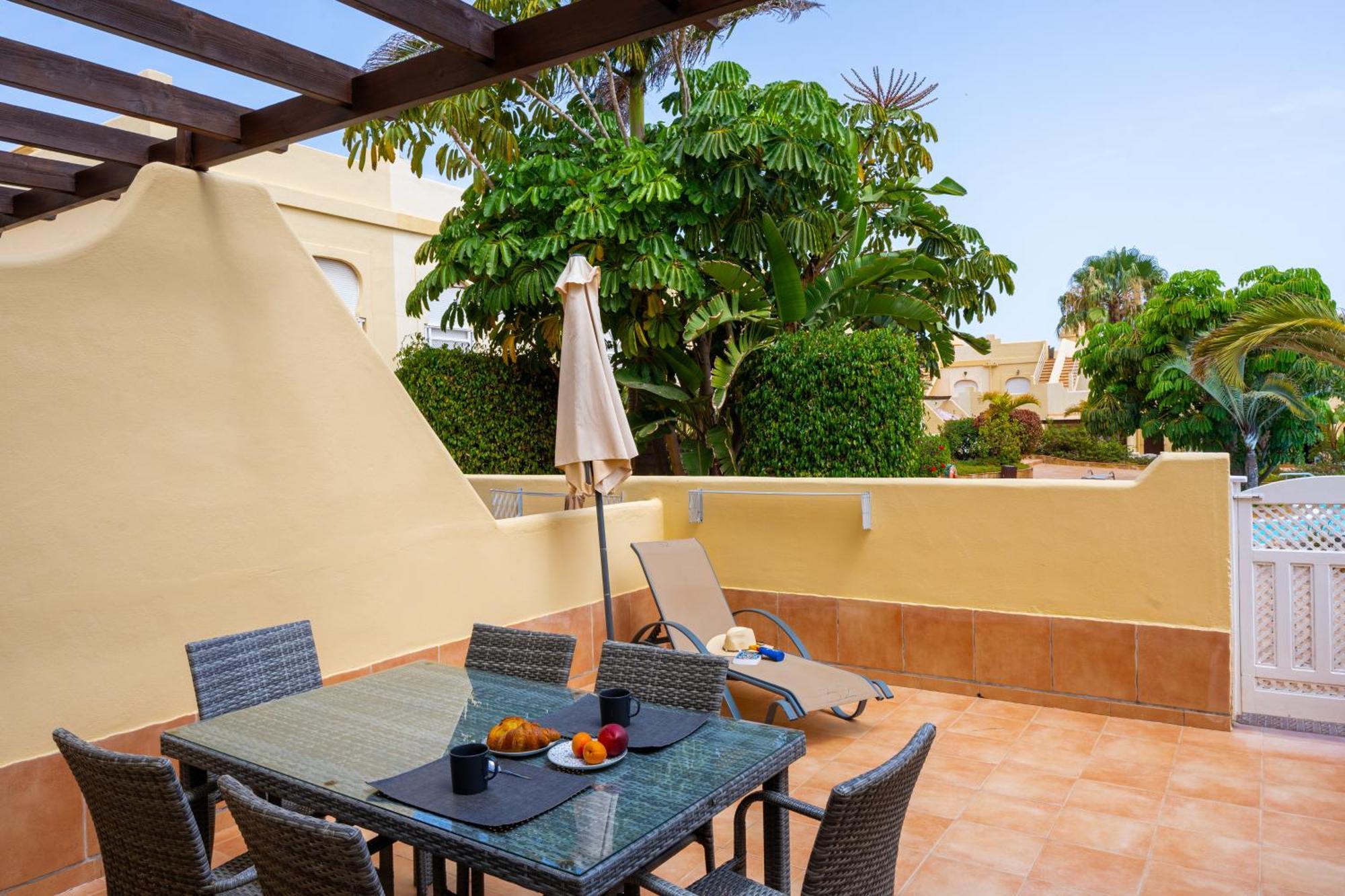 Villas Y Apartamentos El Sultan كوراليهو المظهر الخارجي الصورة