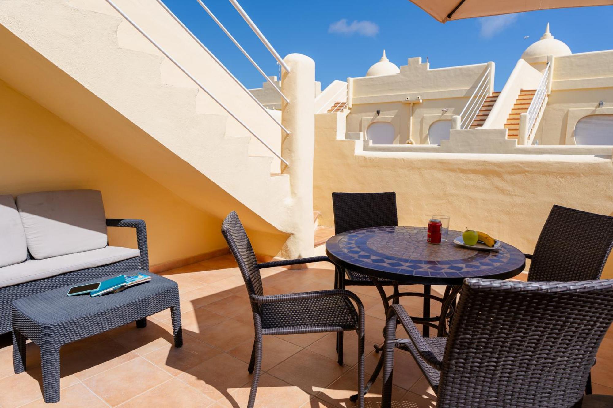 Villas Y Apartamentos El Sultan كوراليهو المظهر الخارجي الصورة