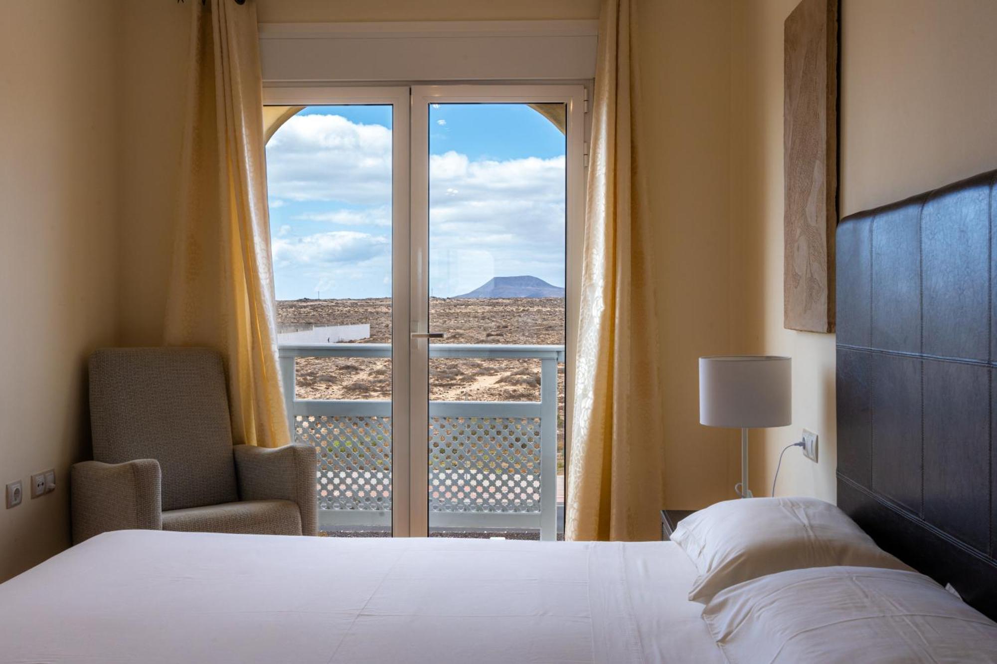 Villas Y Apartamentos El Sultan كوراليهو المظهر الخارجي الصورة